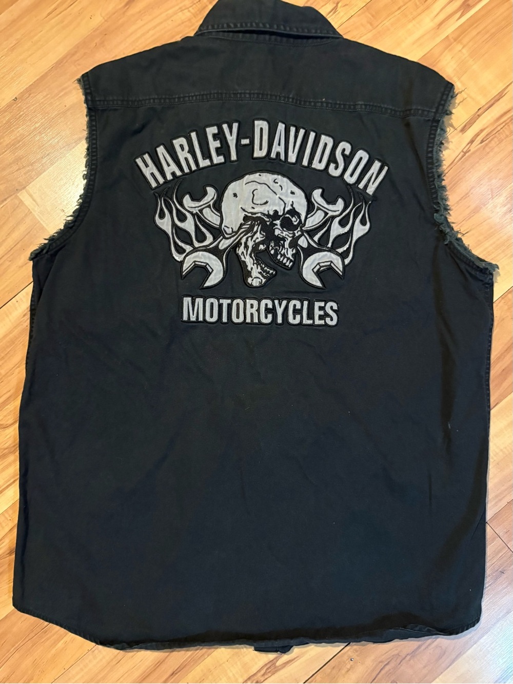 Harley Davidson size large